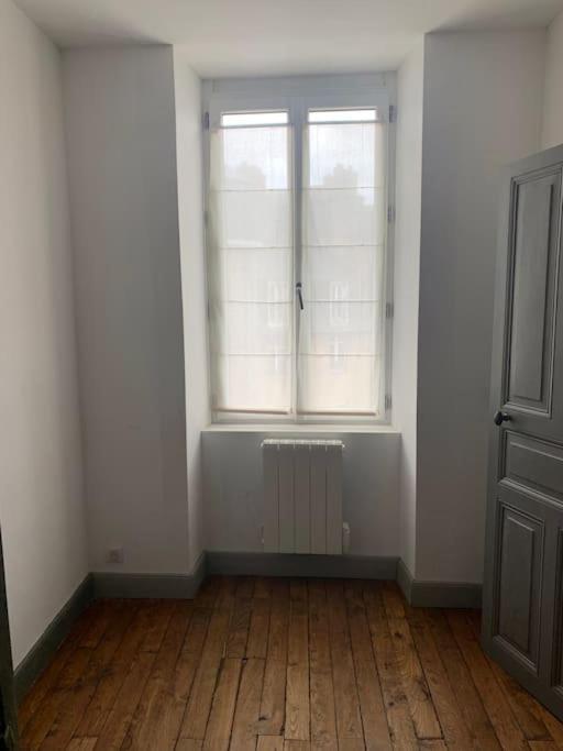 Bel appartement dans le centre historique avec wi-fi et toutes les commodités Dinan Extérieur photo